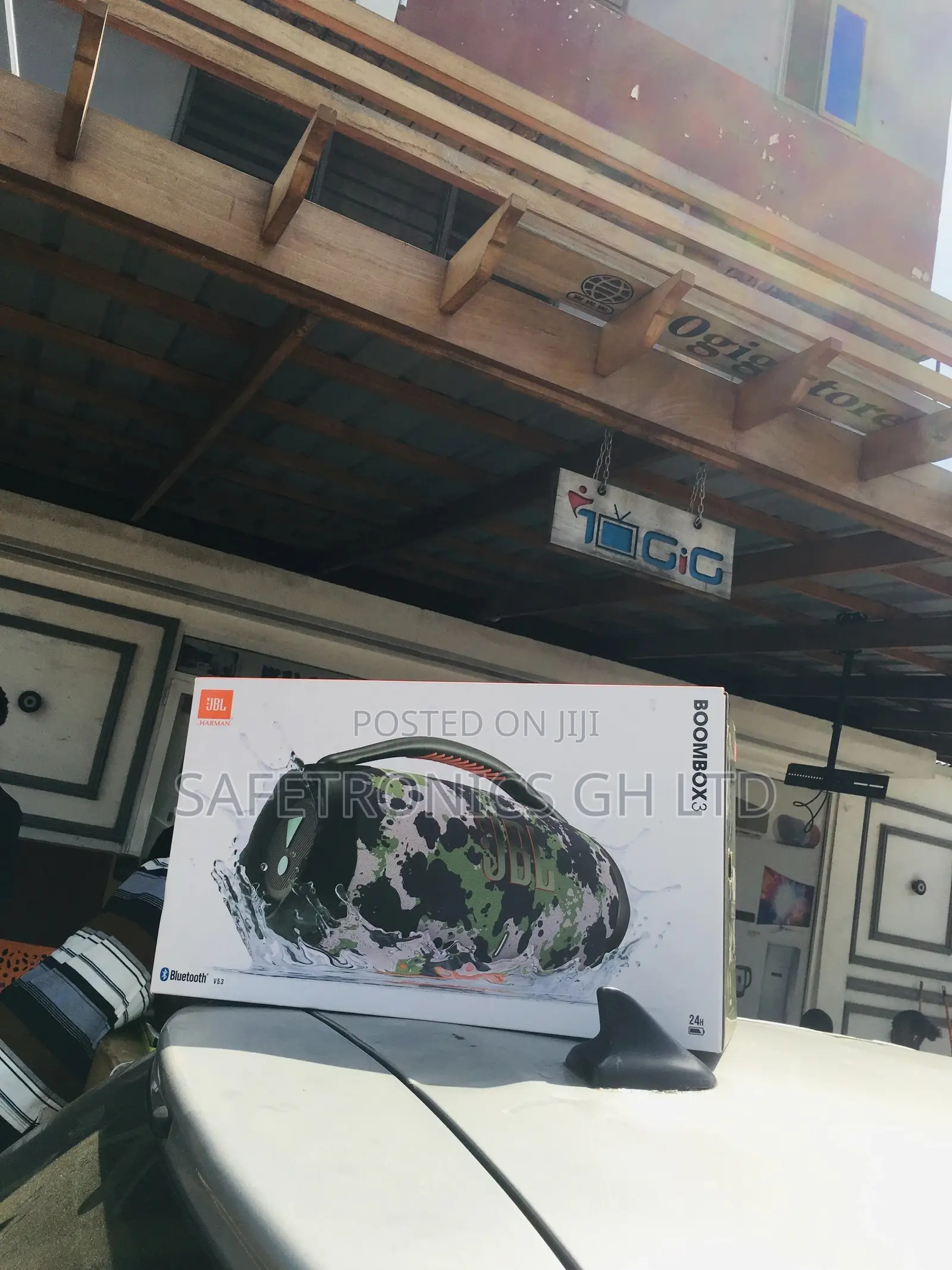 Essential Electric Black JBL Bluetooth Wireless Boombox3