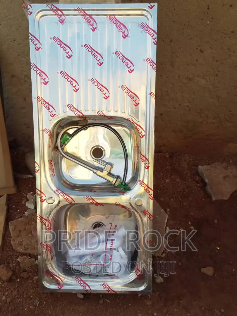 Double Kitchen Sink With One Arm and Tap Plus It Accessories
