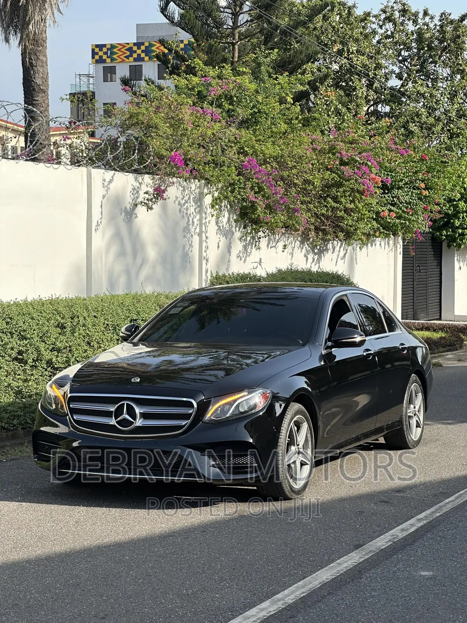 Mercedes-Benz E300 2017 Black