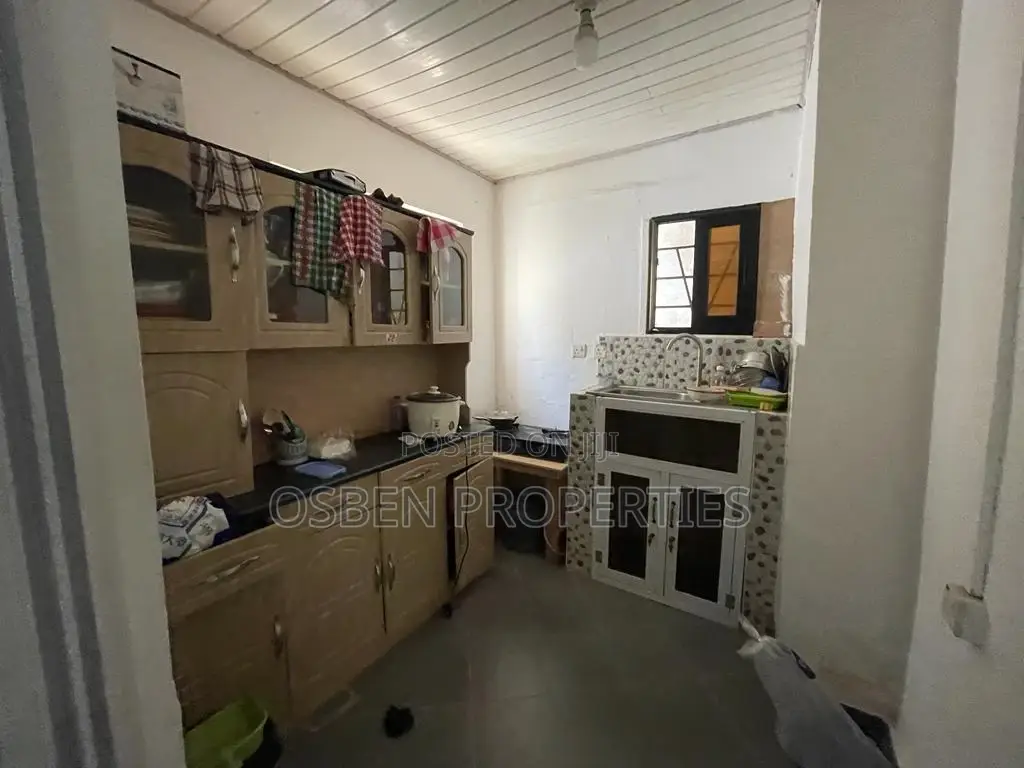 1bdrm Apartment in Pleasant Properties, Spintex for rent