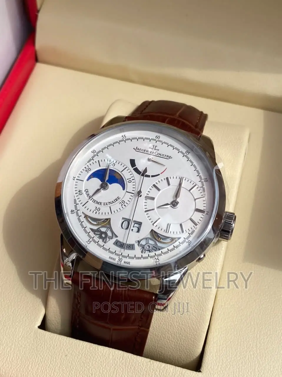 Jaeger-Lecoultre Men Watch