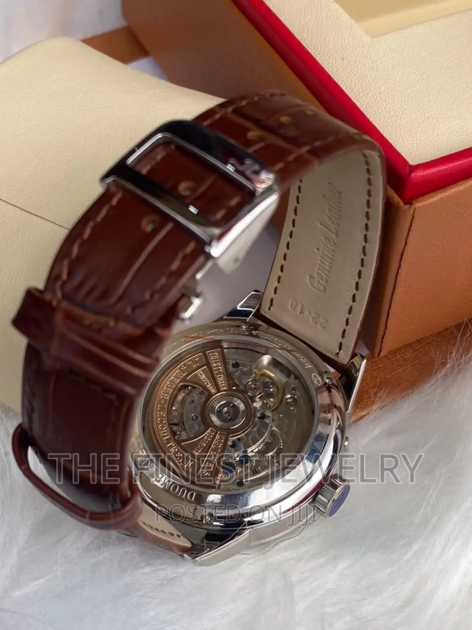Jaeger-Lecoultre Men Watch