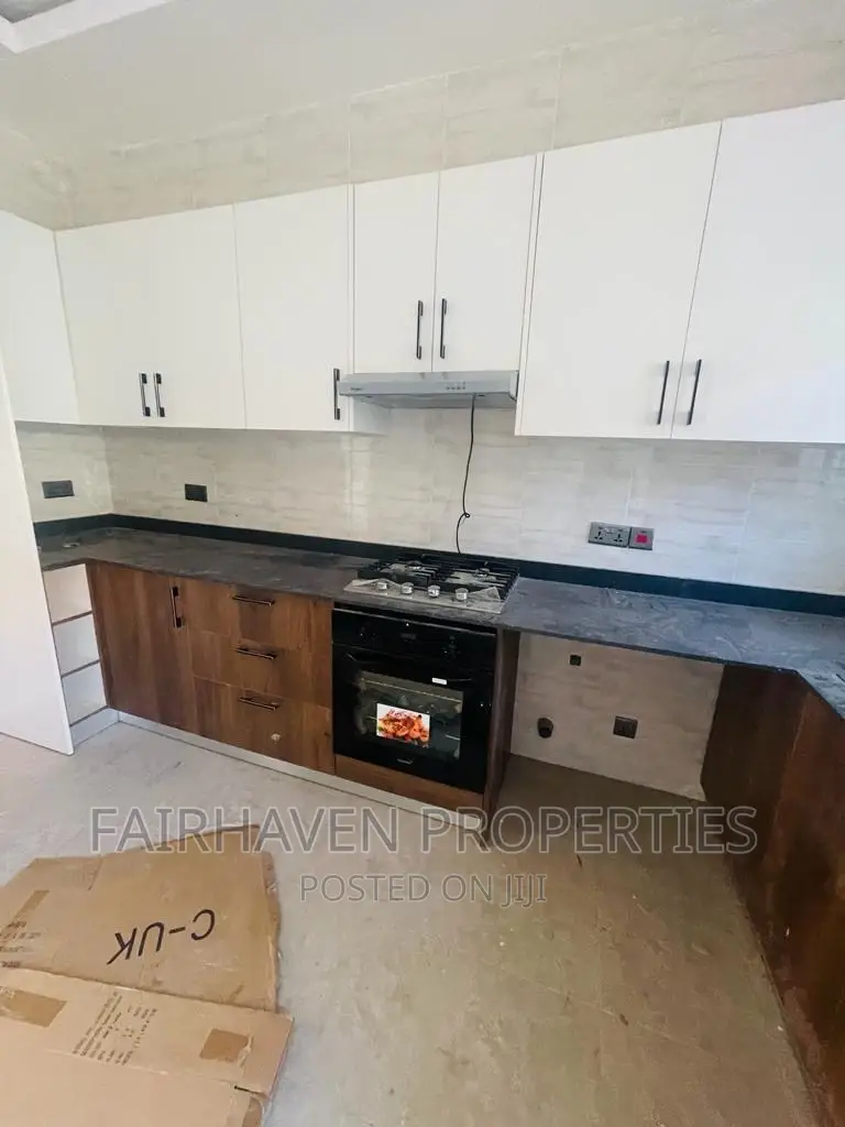 2bdrm House in Spintex Eco Bank for sale