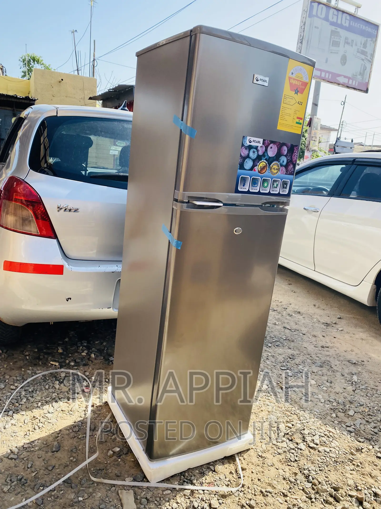 Extremely Chilling Pearl Pf-270ix 2 Door Electric Fridge.