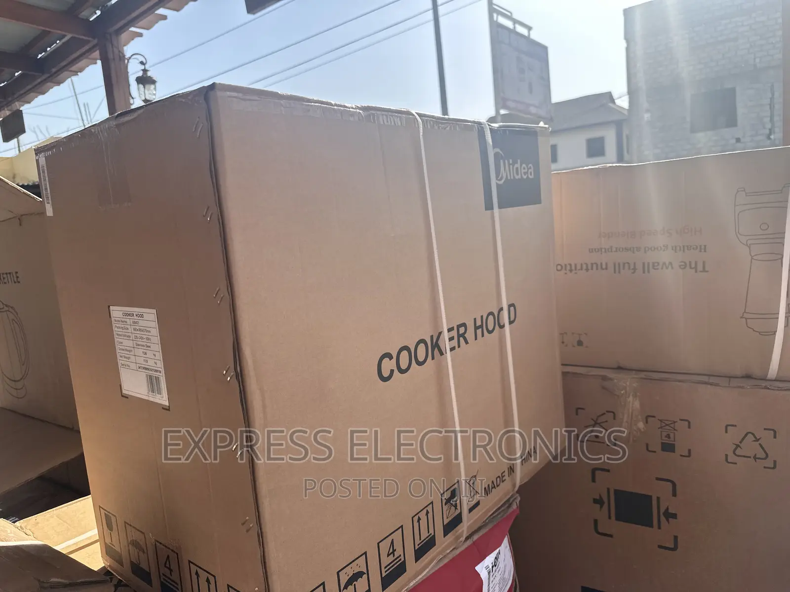 Get Discount on Midea Extractor Hoods 60m21