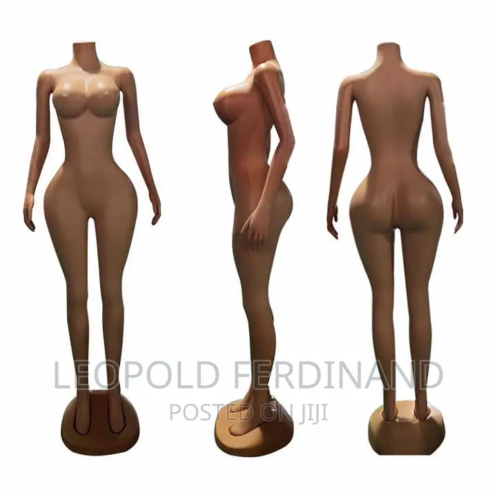 Big Round Breasts and Hips Mannequins