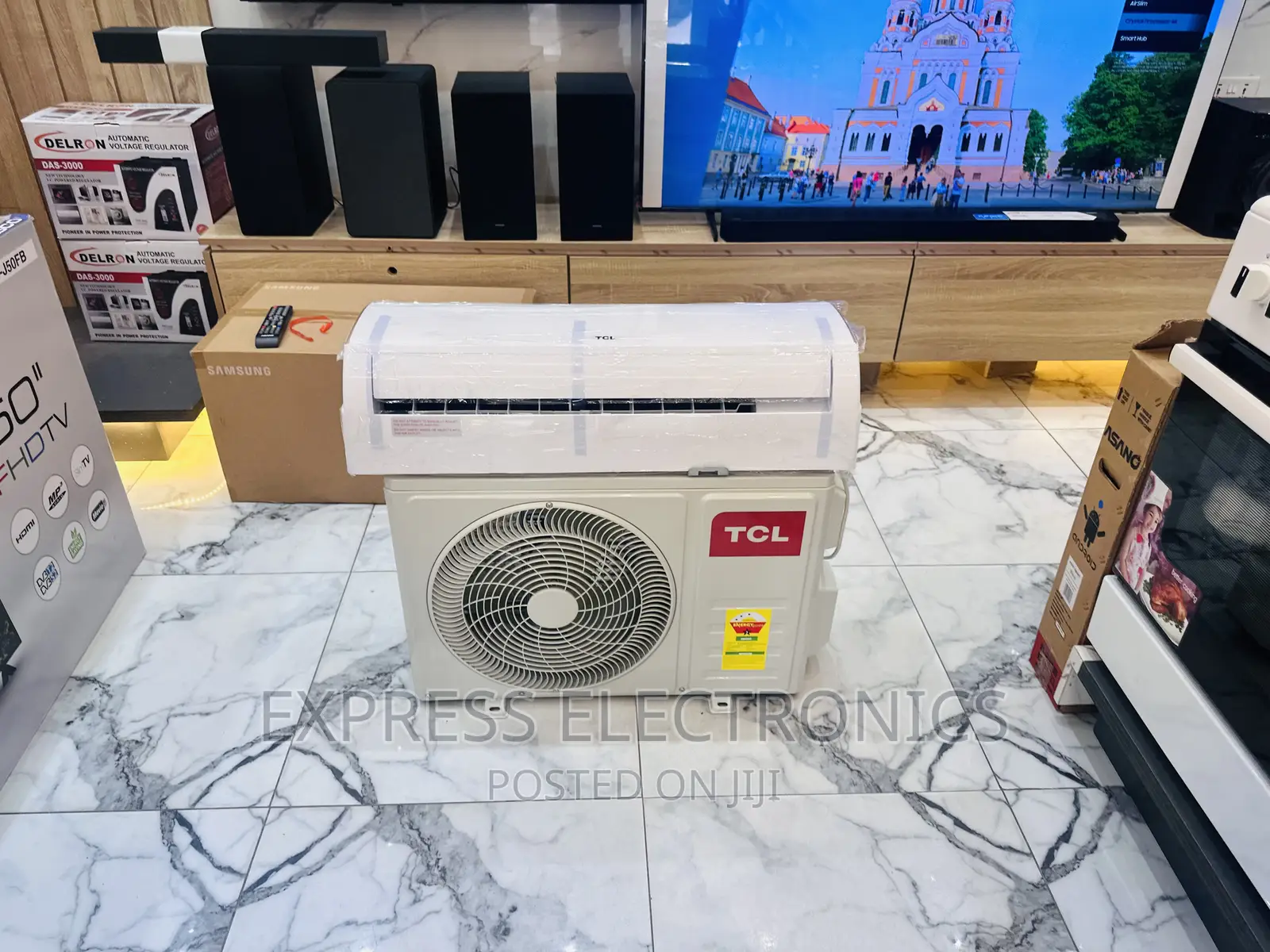 Wind Jet Airflow Split Inverter TCL 1.5hp AC Grey
