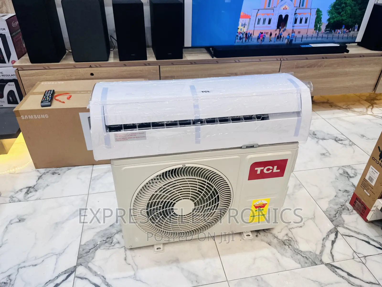 Inverter Split-TCL 1.5hp Grey Color