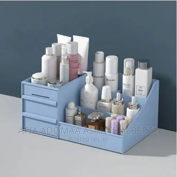 Fashion Makeup/Cosmetic Organiser Box With Drawers