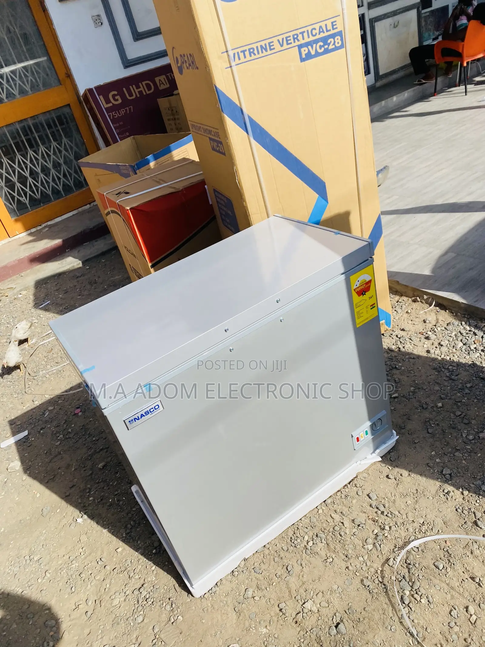 Durable and Adorable Nasco Nas-250fl Single Door Freezer 