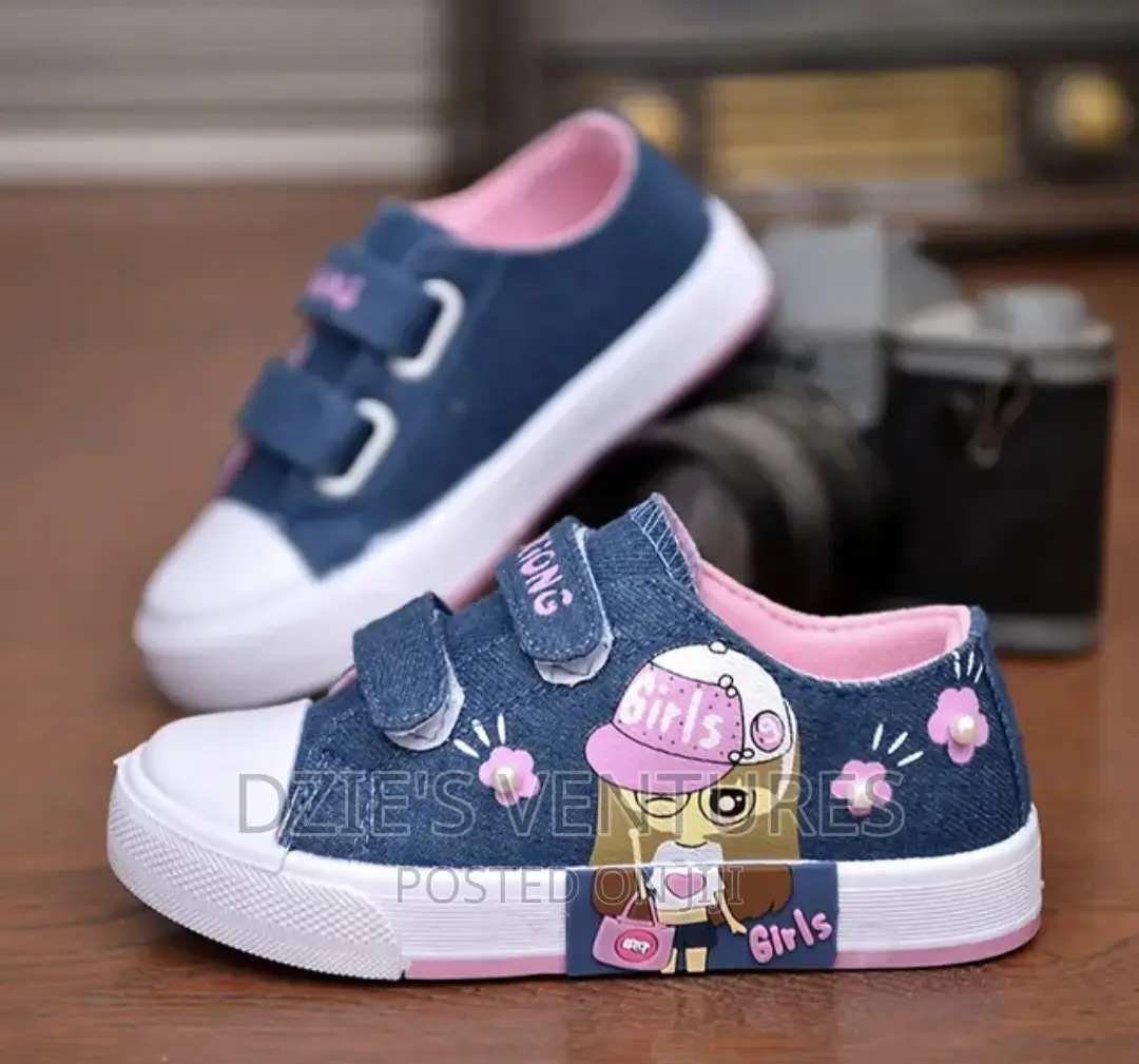 Jeans Colorful Sneakers