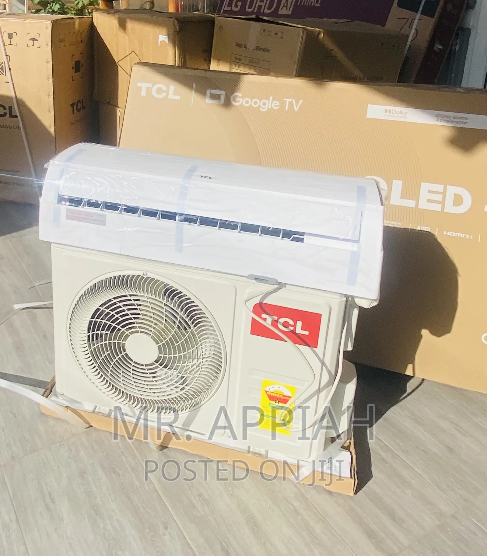 Top Notch TCL 1.5hp Split Electric Air Conditioner(White).