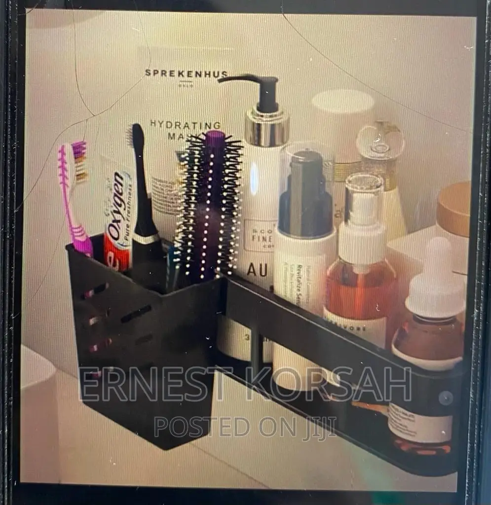 Bathroom Shelve