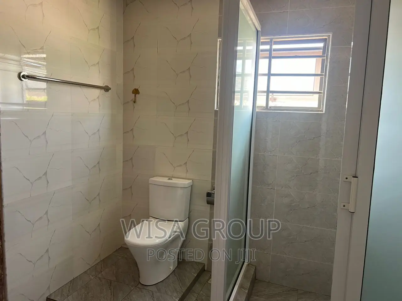 4bdrm Duplex in Wisa Groups, Accra Metropolitan for rent