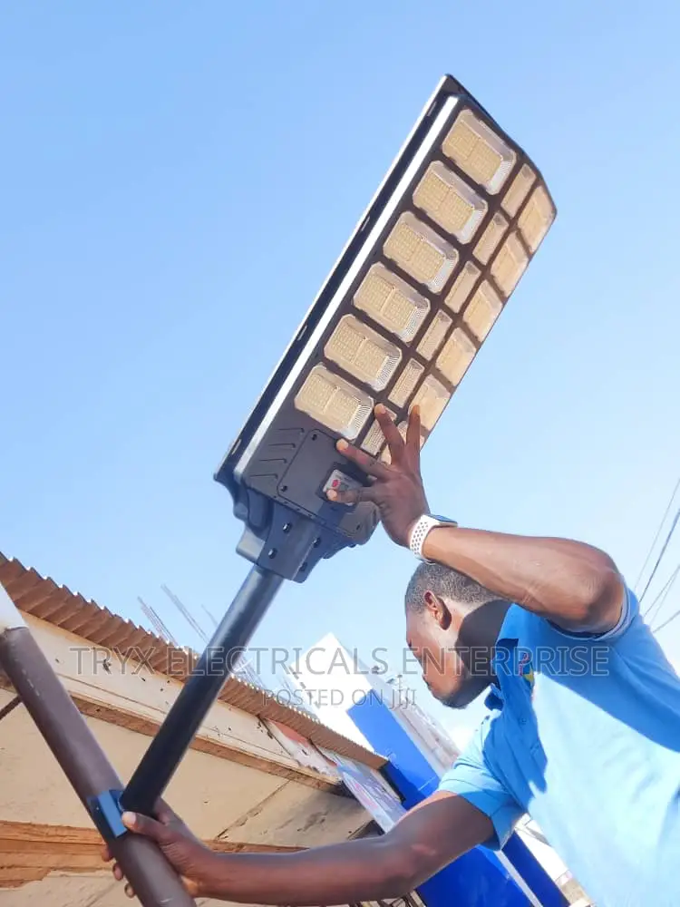 1000W Galaxy HQ Solar Street Light (Wide Angle)
