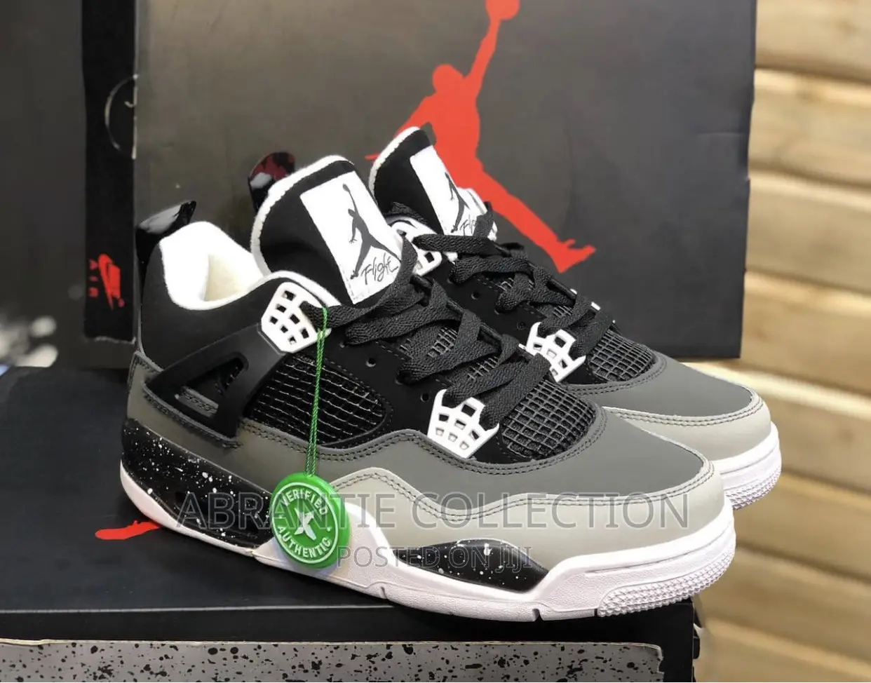Air Jordan Retro 4 Fear Pack