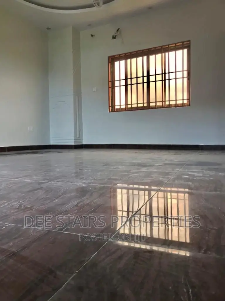 3bdrm House in Tse Addo, Labadi for sale