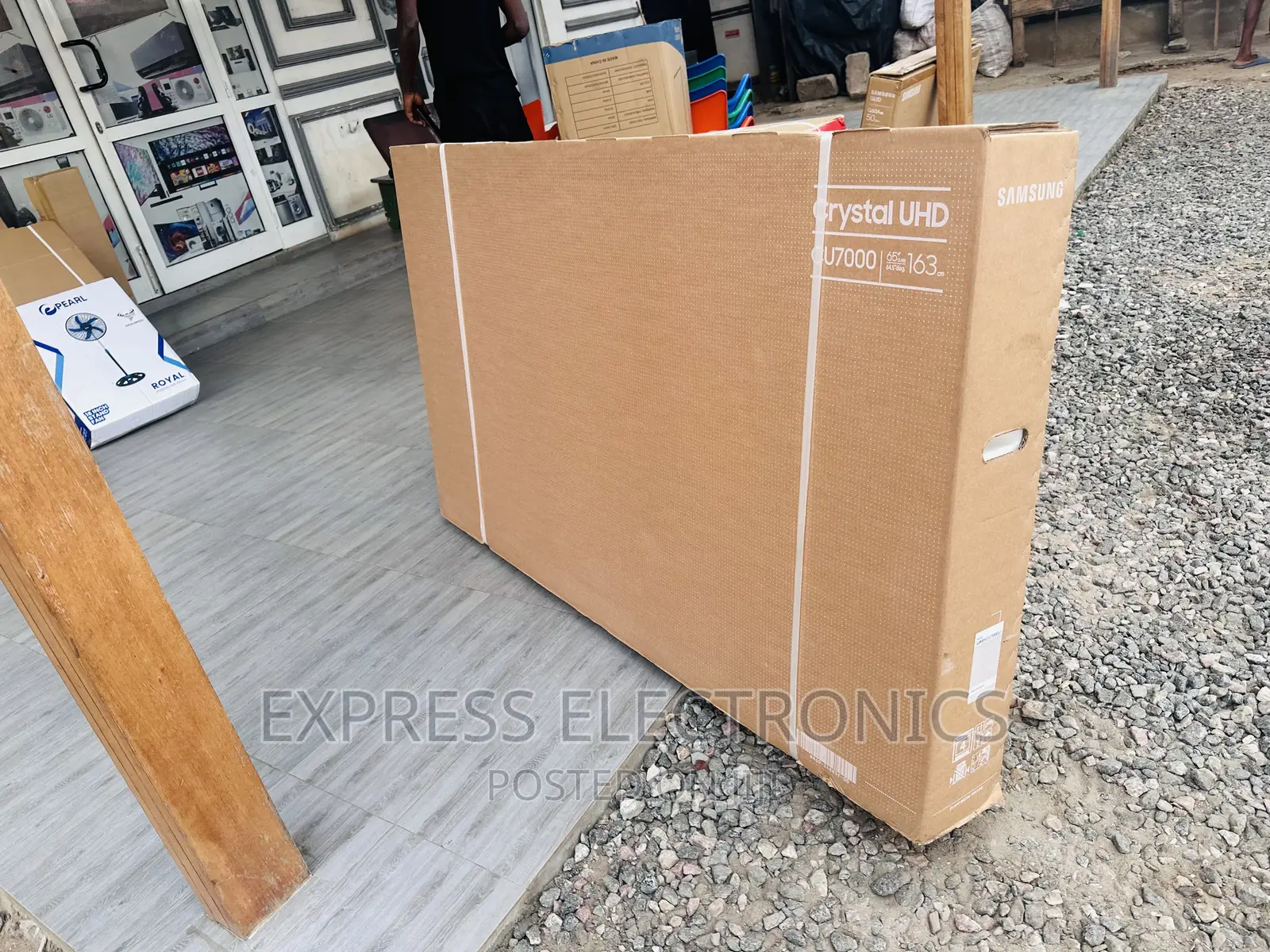 Very Authentic Slim Sleek UHD Smart 65”Cu7100