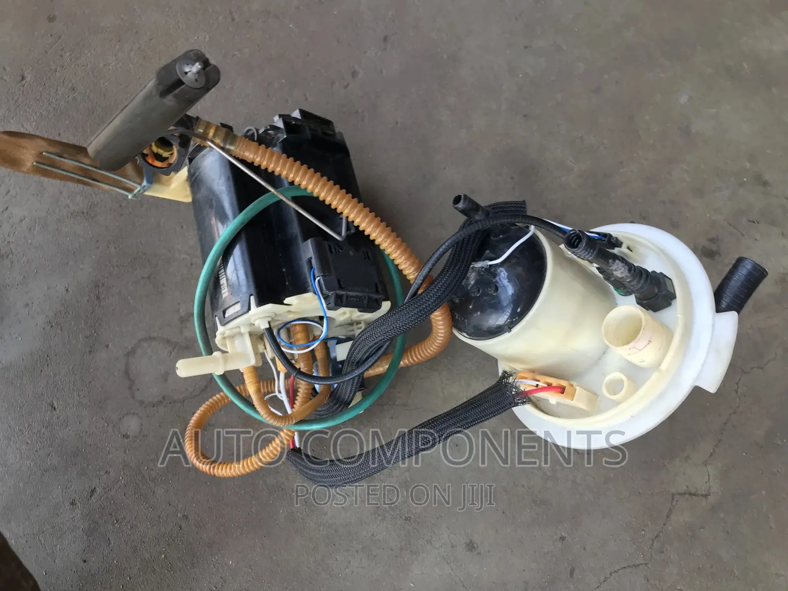 Range Rover( Evoque) 2013 Fuel Pump