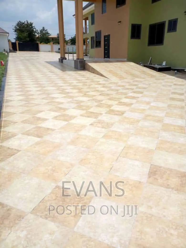 Compound Tilling Experts
