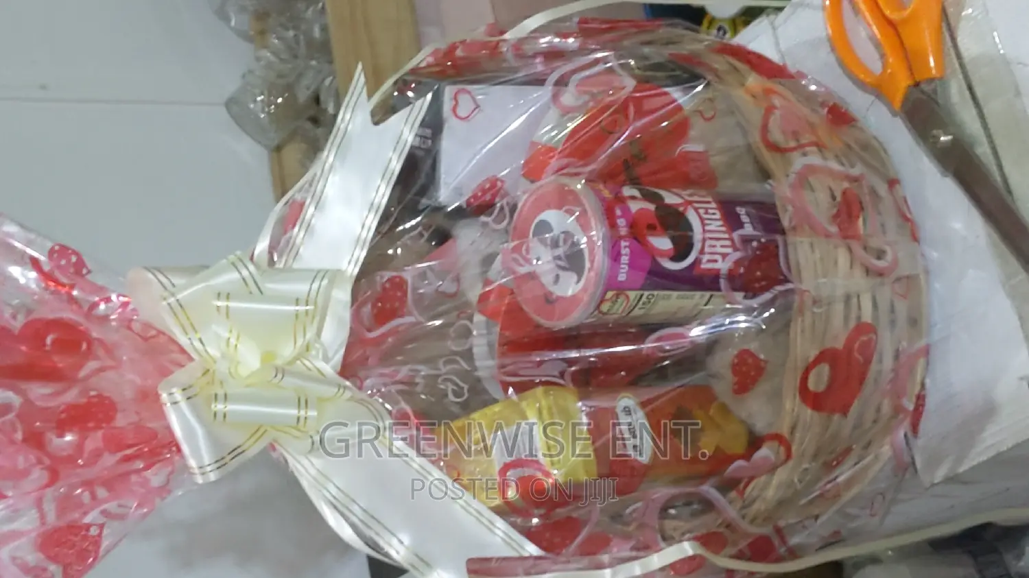 Lovely Valentine's Day Gift Hamper