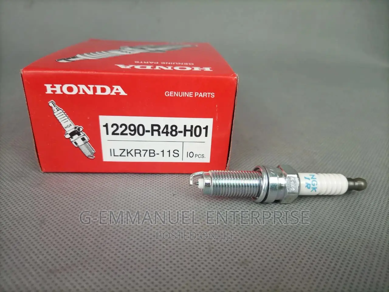 Honda Civic 2016 Spark Plugs. Original Parts Only.