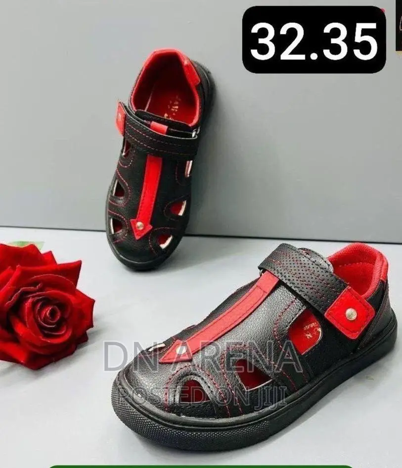 Quality Unisex Sneakers/Sandals