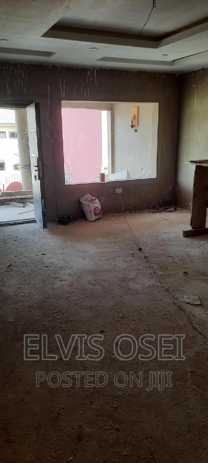 3bdrm Apartment in Flower Junction, Gbawe for rent