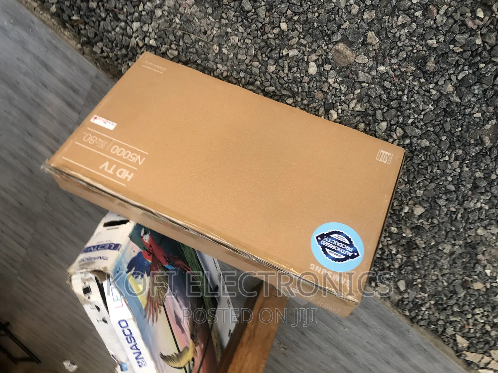 Samsung Led Tv 32inch W/Latest Generation Connectivity