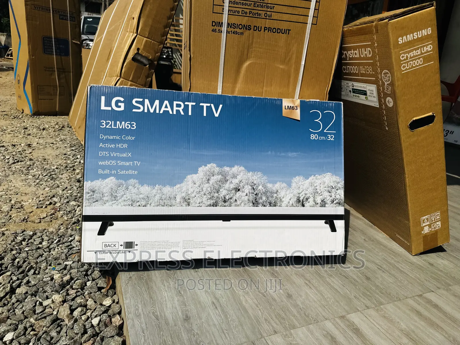 Quad Core Processor FHD Smart 32”LM637
