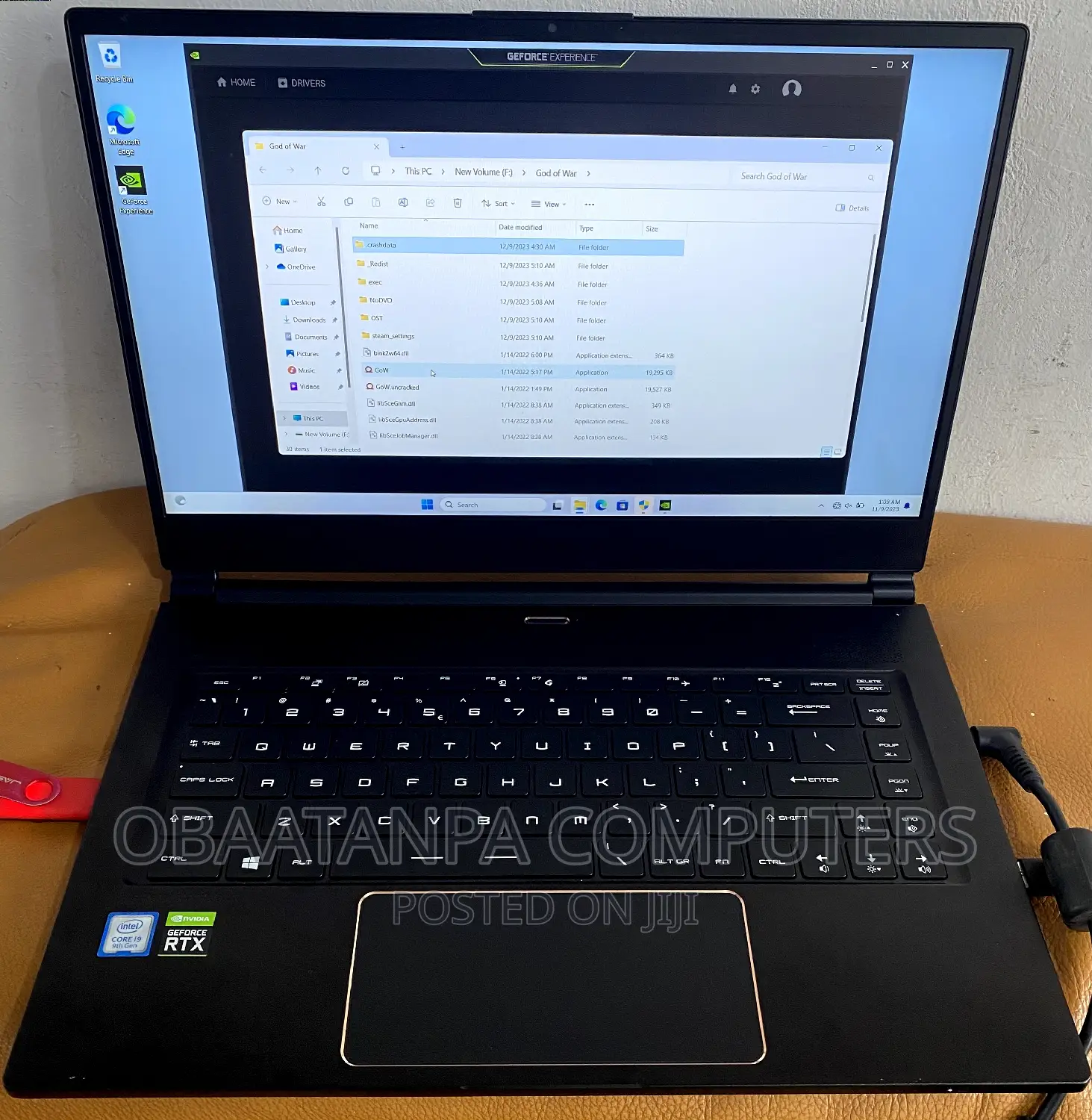 Laptop MSI GS65 Stealth Thin 8RE 16GB Intel Core I9 SSD 512GB