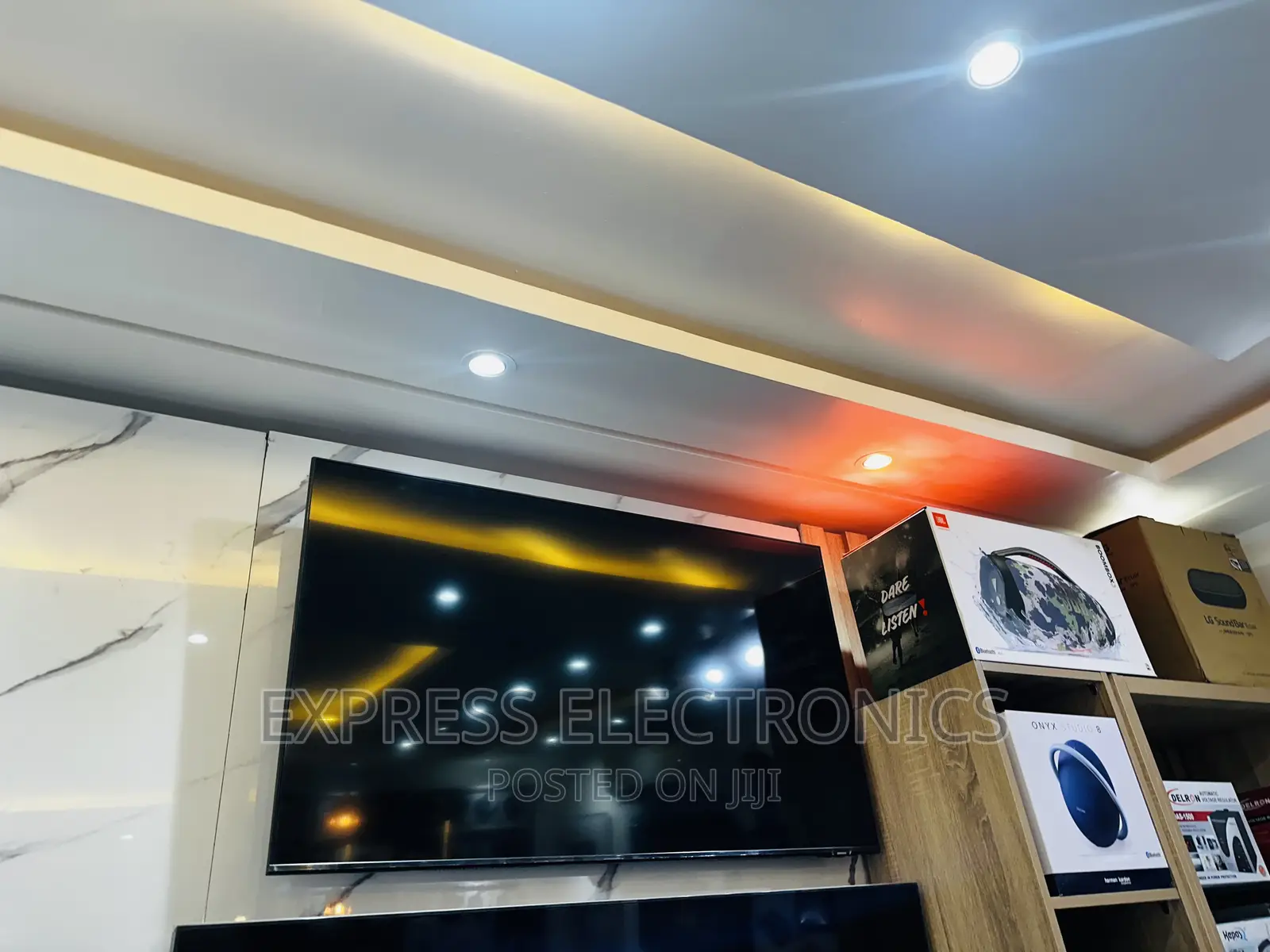 Hurry and Grab Samsung Uhd Smart 50”Au7092