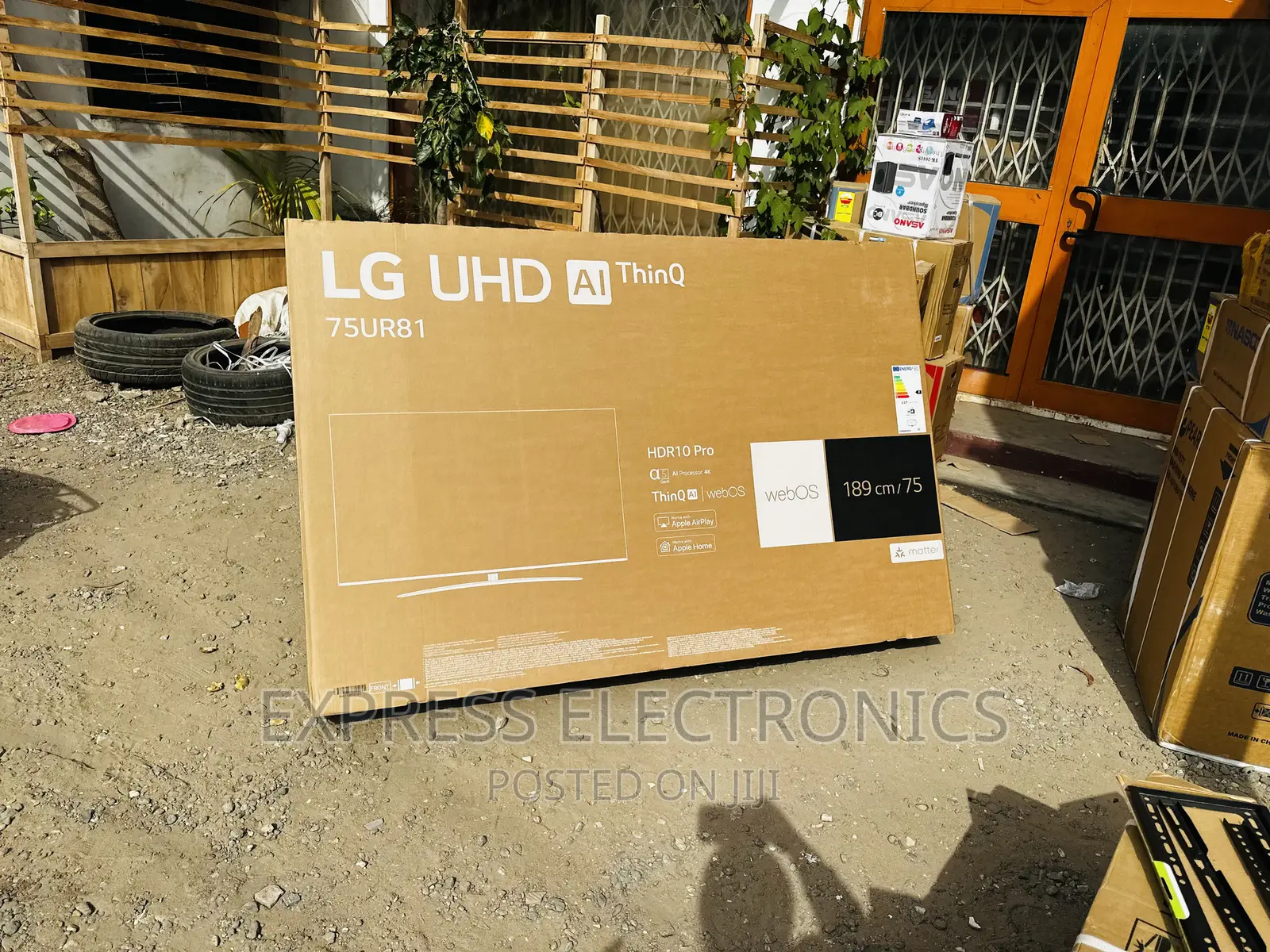 UHD Smart LED Webso LED Screen  LG 75”UR81