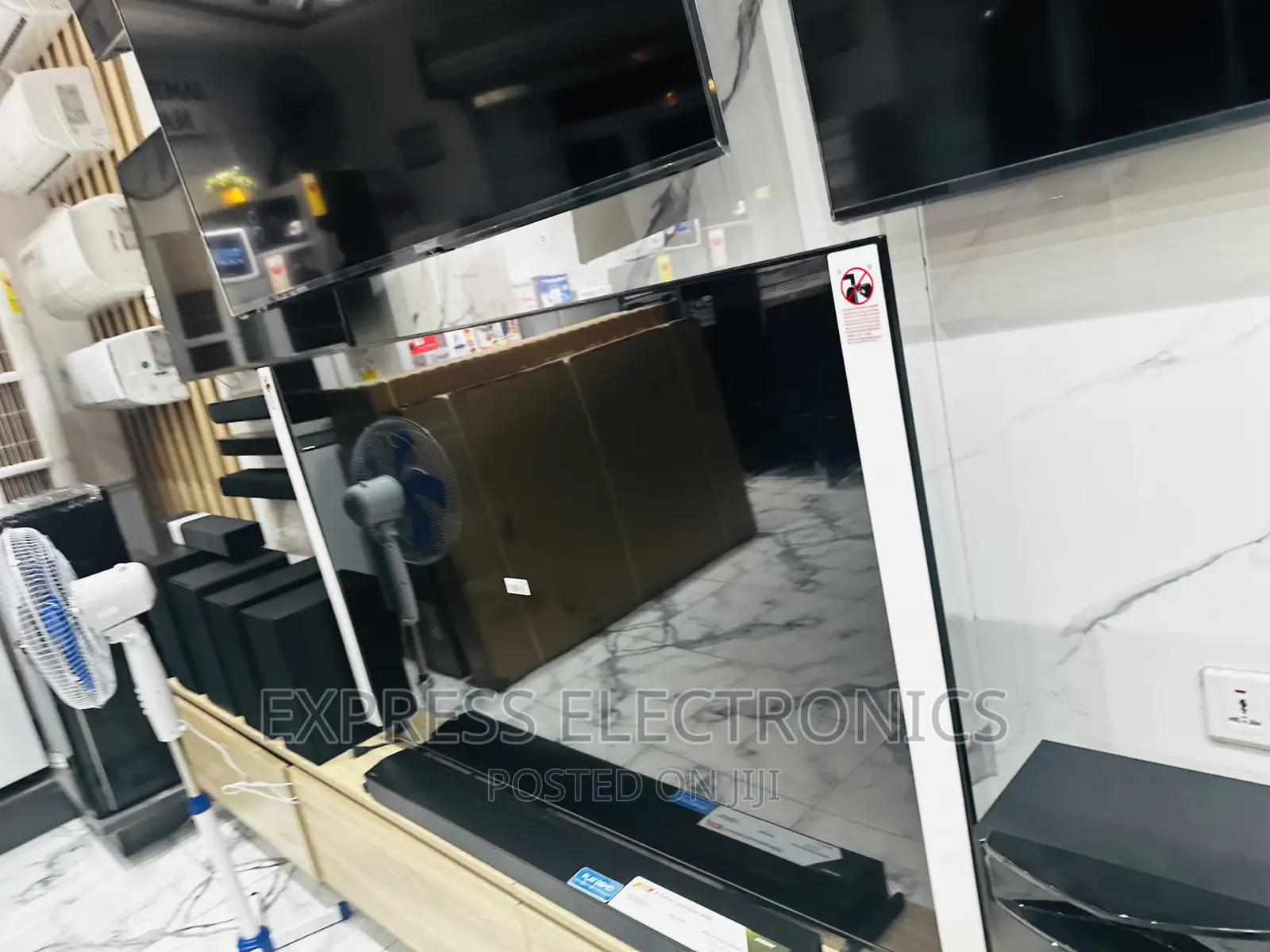 Better Deal on Samsung 60au7172 UHD Smart