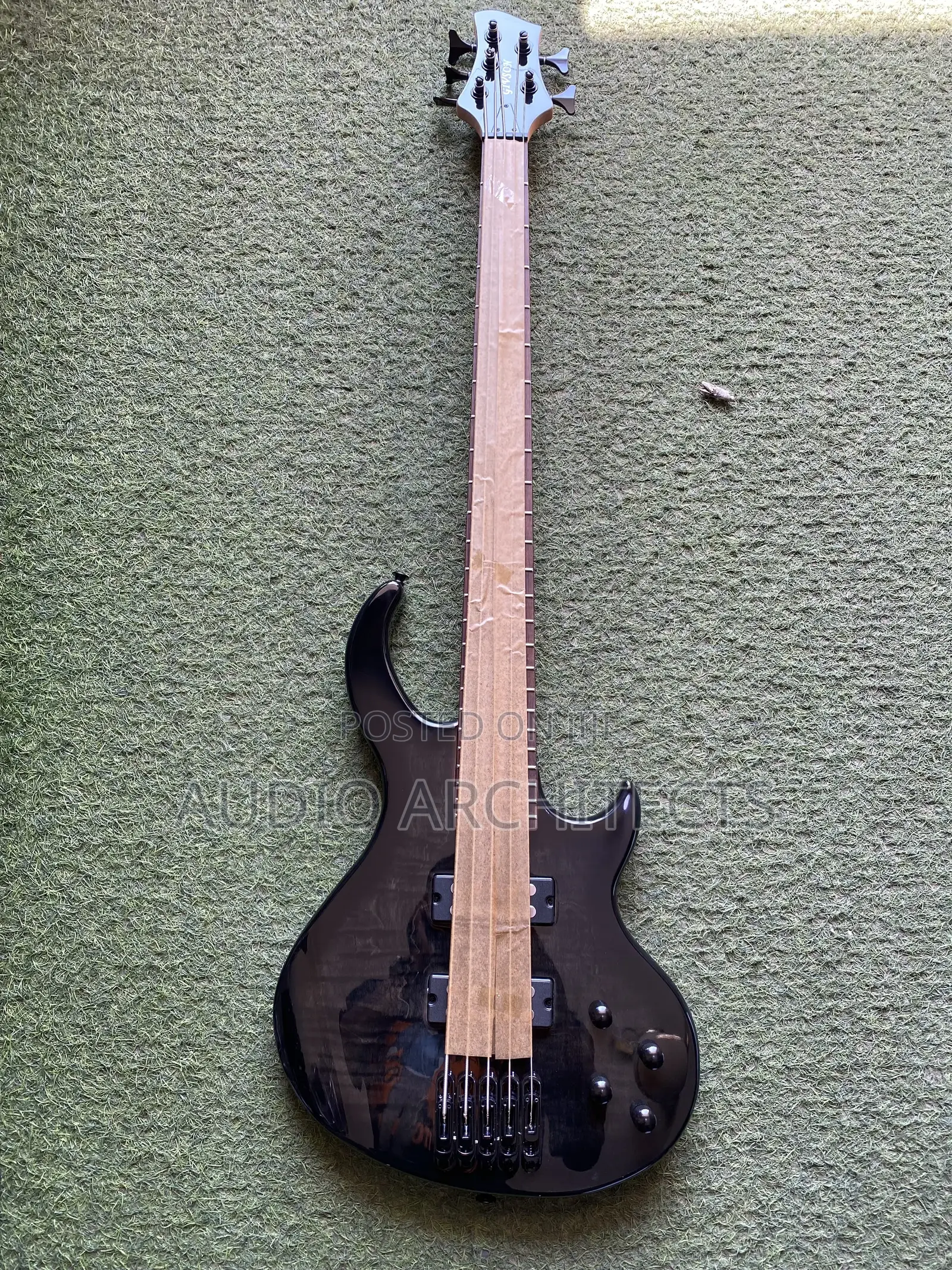 Givson Active Bass Guitar