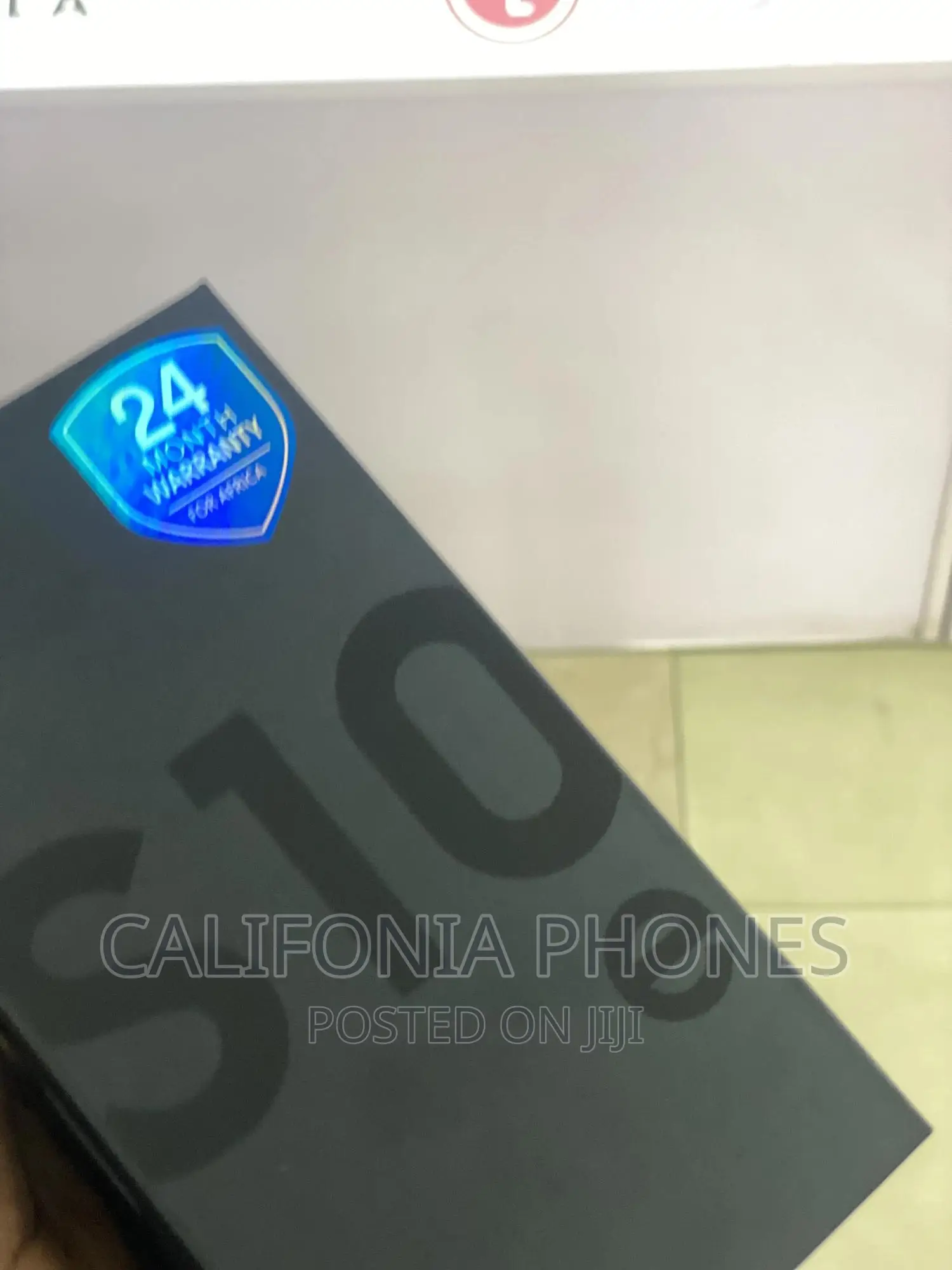 New Samsung Galaxy S10e 128 GB Black