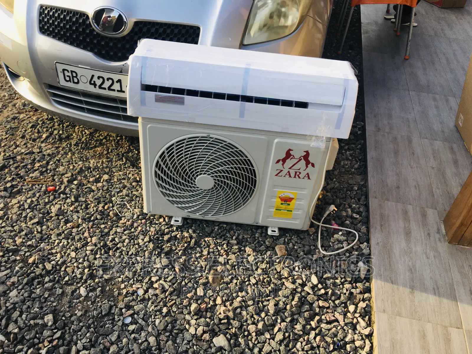 Fast Efficient Split R410 Gas Zara 1.5hp