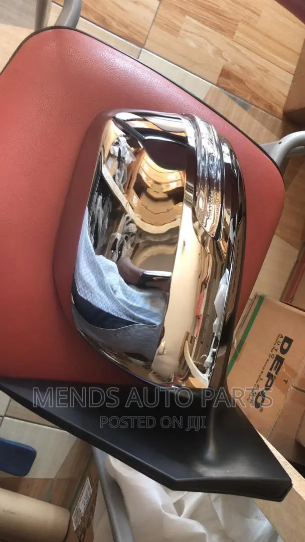 Toyota Landcruiser 2018 Left Side Mirror