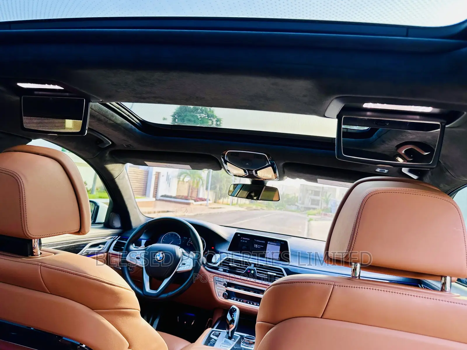 BMW 7 Series 2019 White
