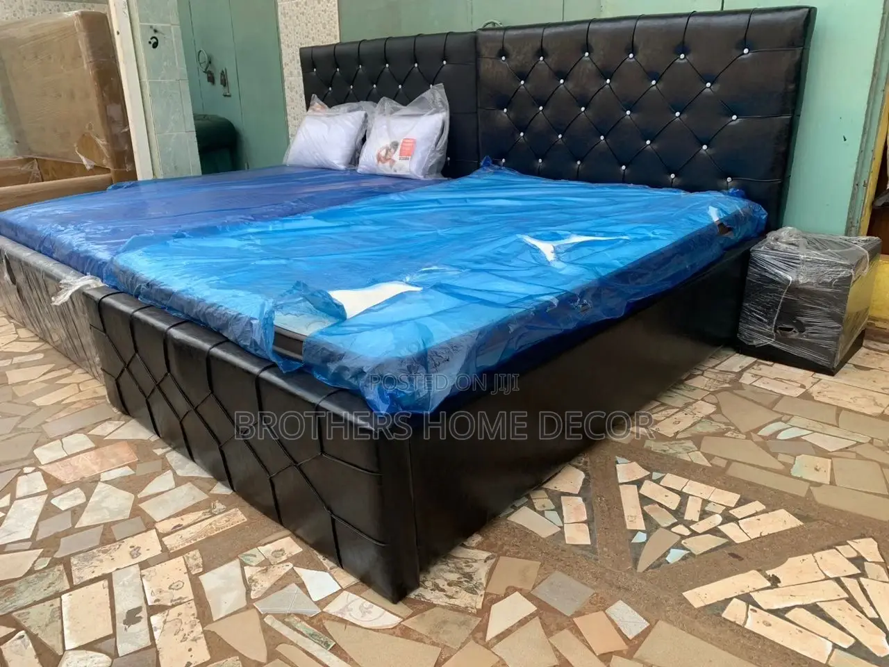 Foreign Double Complete Bed Set