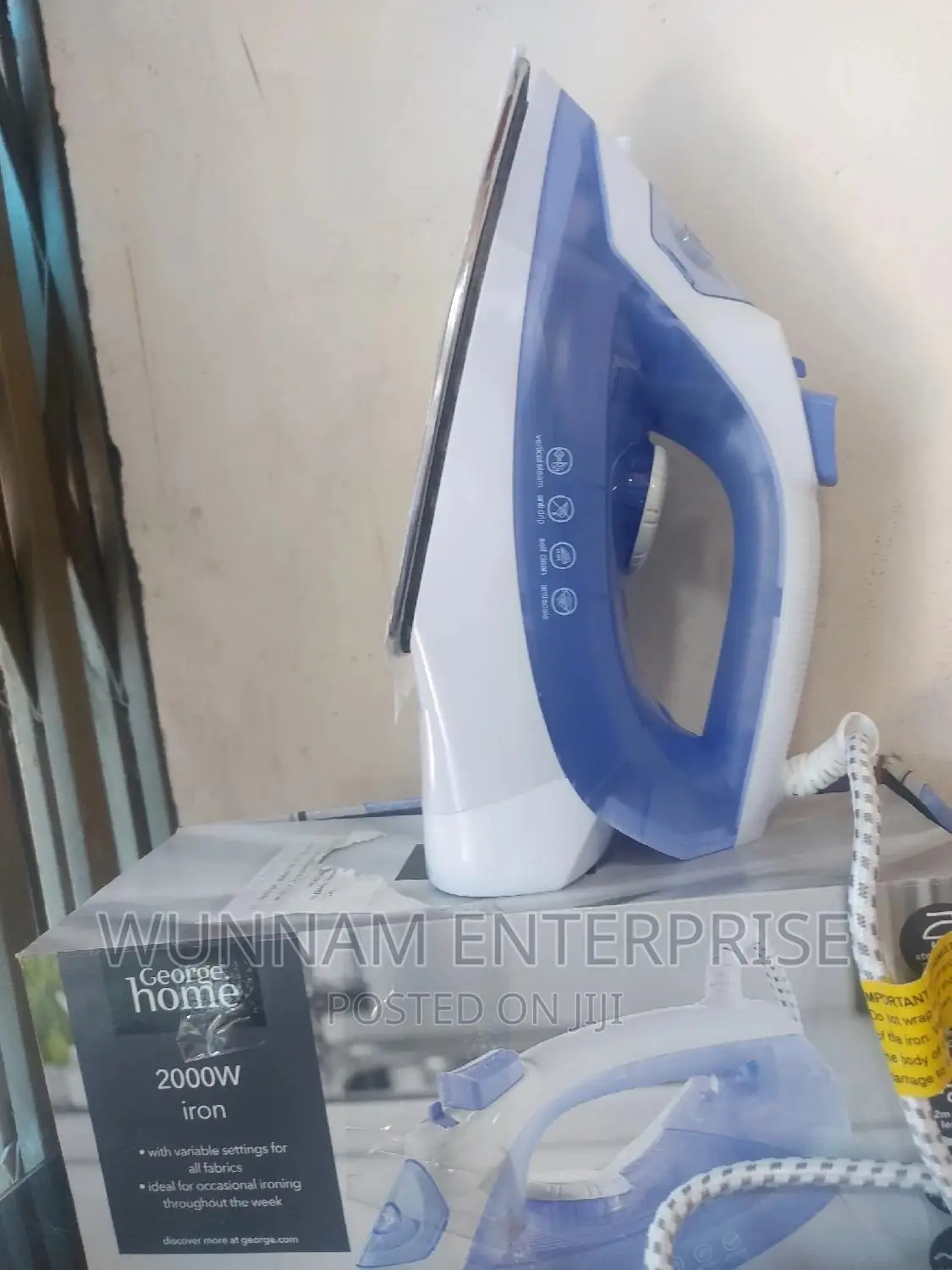 George Home Steam Iron