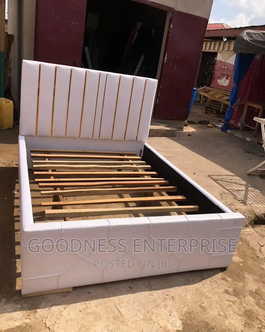 Design White Double Bed Frame