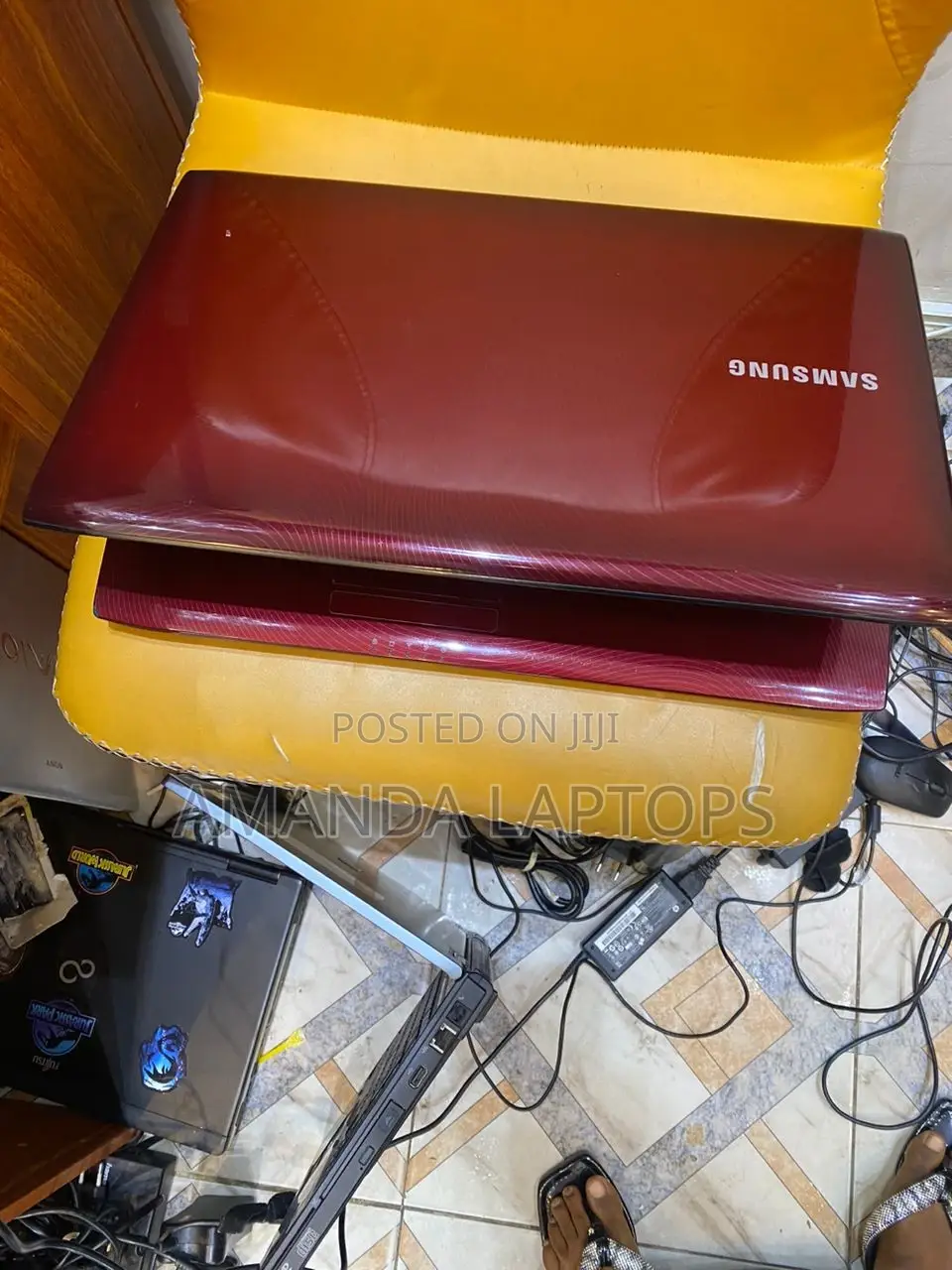 New Laptop Samsung RV511 12GB Intel Core I5 HDD+SSD 500GB