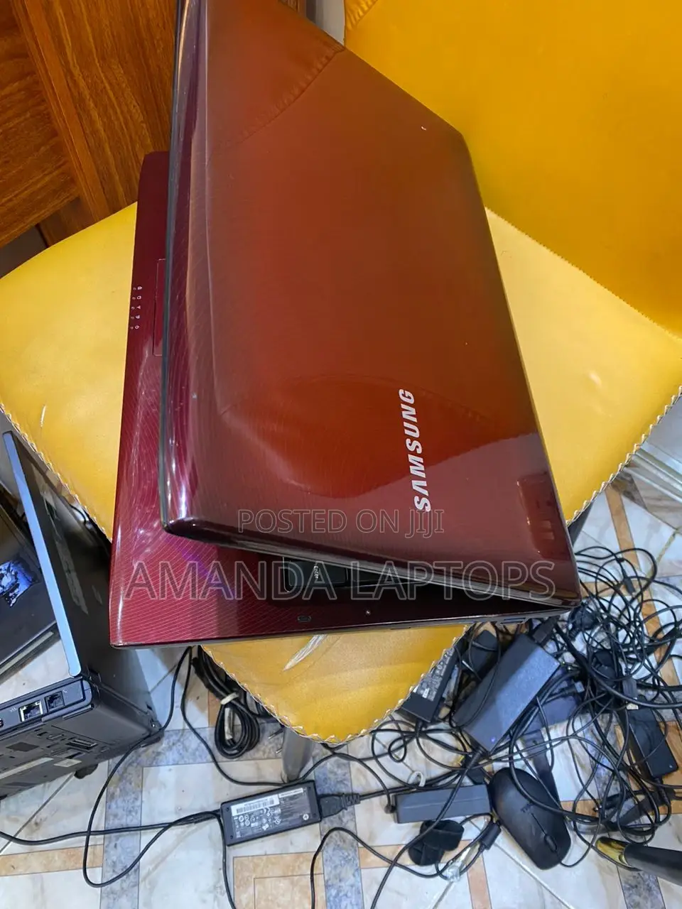 New Laptop Samsung RV511 12GB Intel Core I5 HDD+SSD 500GB