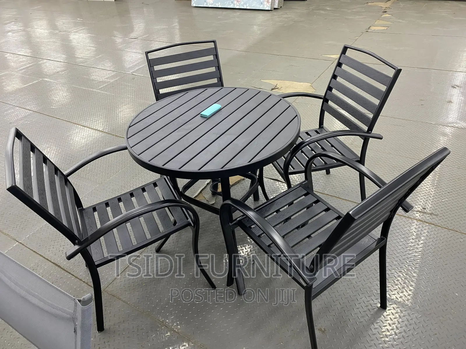 Quality Outdoor Set