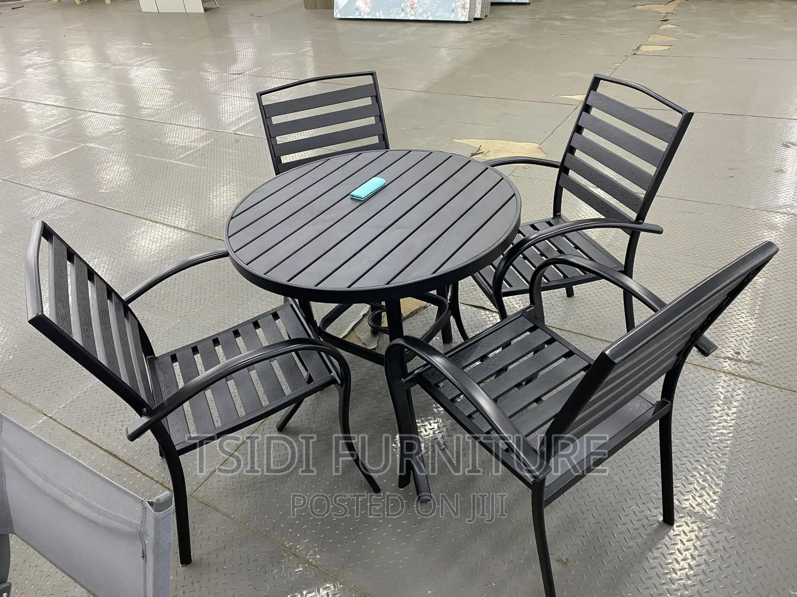 Quality Outdoor Set