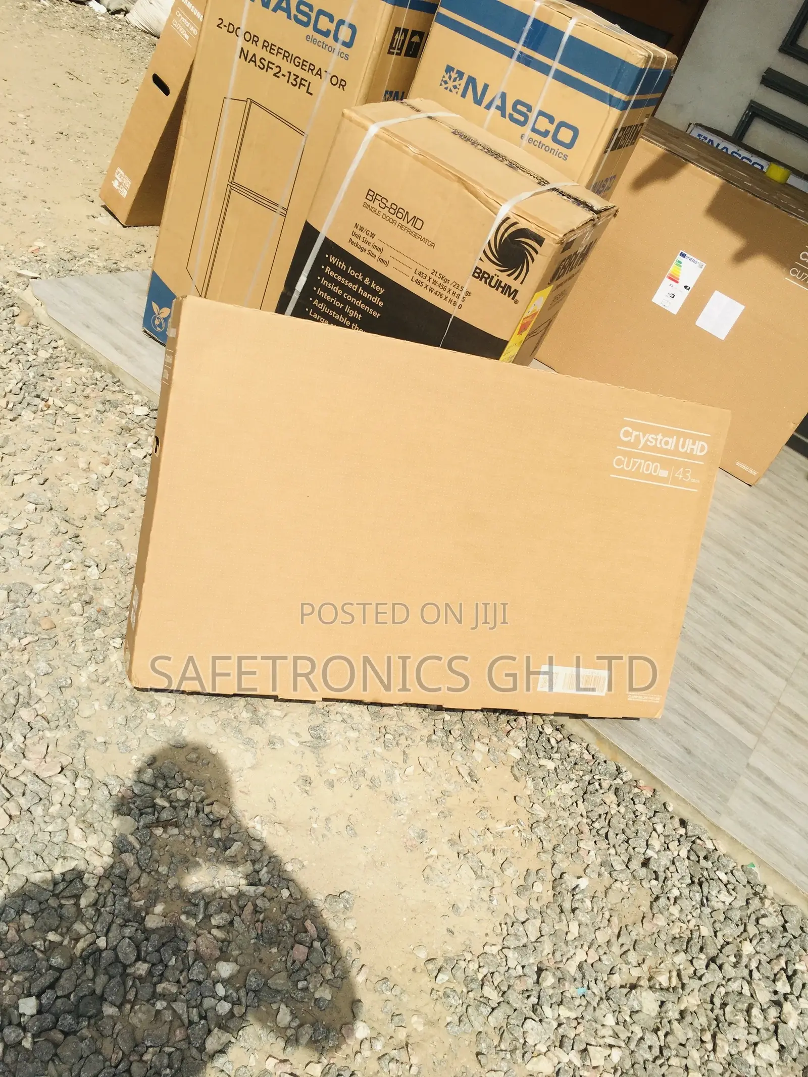 Electric Glossy LED Samsung CU71 Black Smart UHD Tv