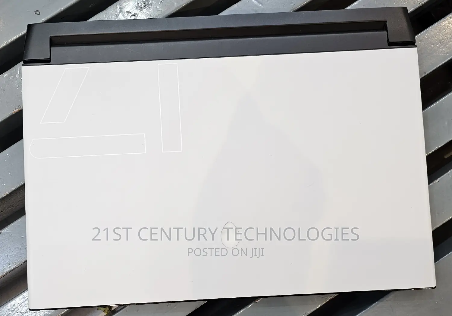 Laptop Dell Alienware M17 R3 16GB Intel Core I7 SSD 1T