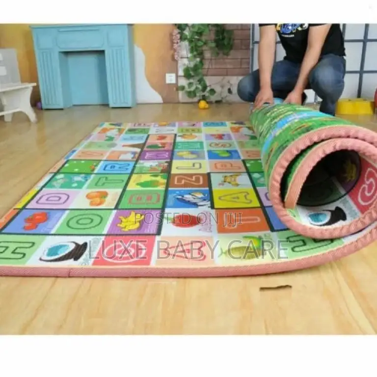 Waterproof Playmat, Baby Crawling Mat .