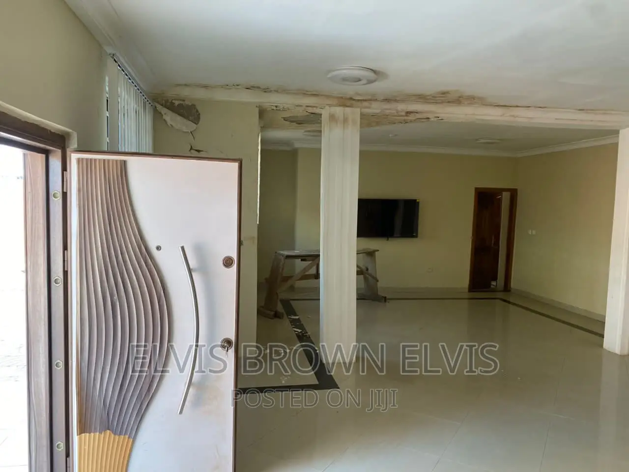 5bdrm Duplex in West Trasacco, Adjiriganor for rent